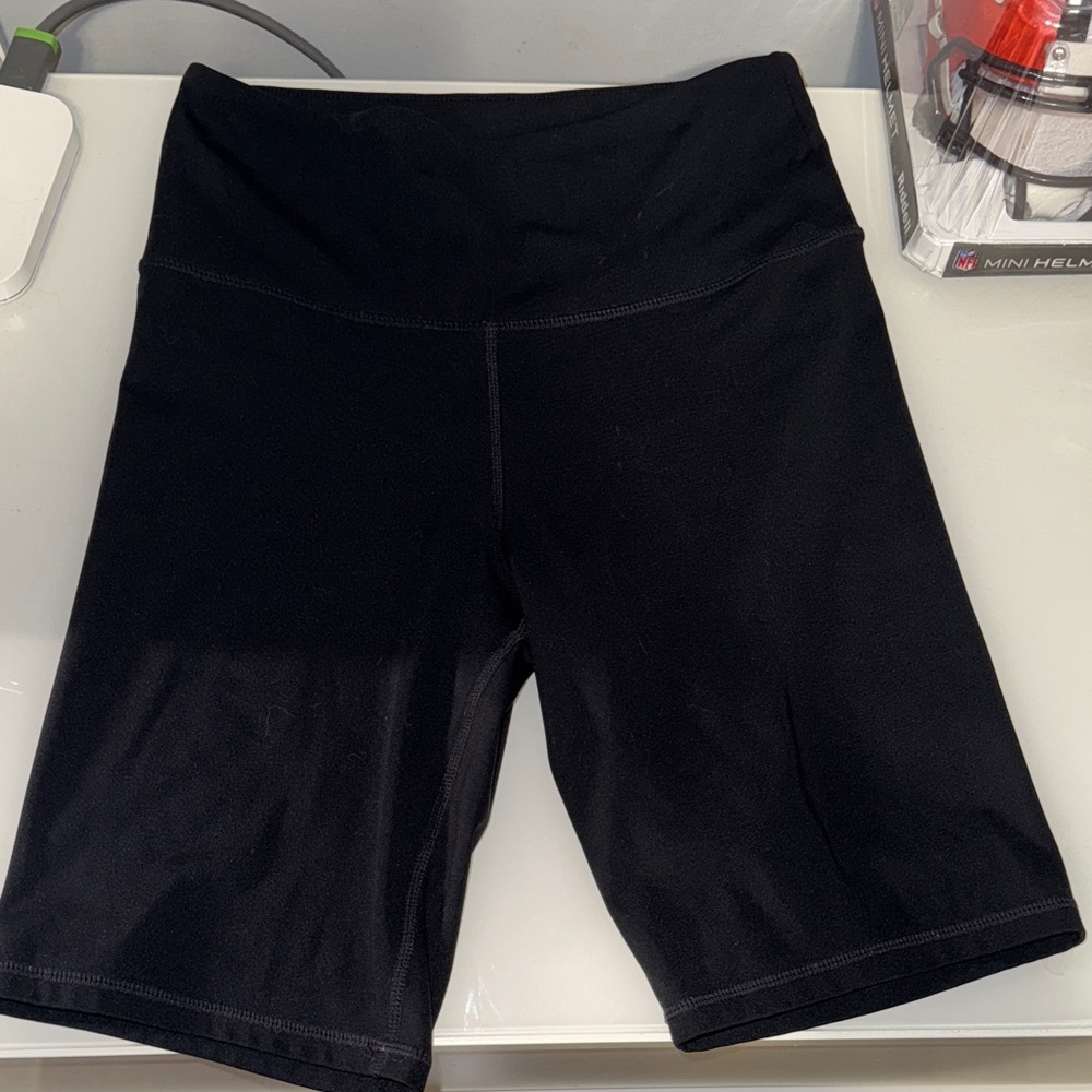 H&M Women's Black Bike Shorts